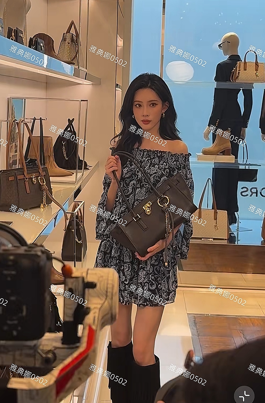 檀健次虽然很白很帅但个子太矮了1米7都没有,孟子义面相凶整感强