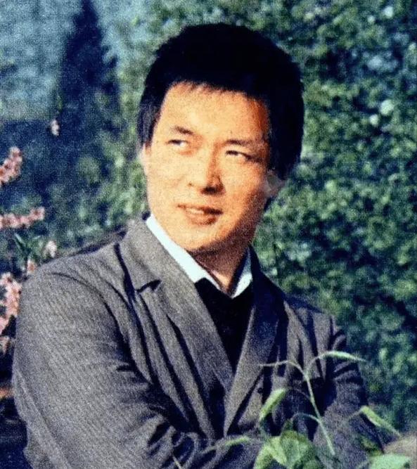 66岁囚歌之王迟志强  出狱38年后 , 面相发福，儿子撑起他的晚年