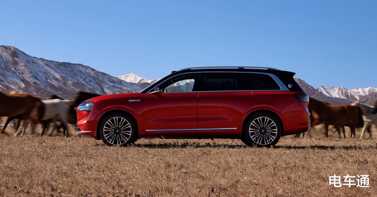 买问界M9的再等等!加长版呼之欲出,车长或突破5.4米