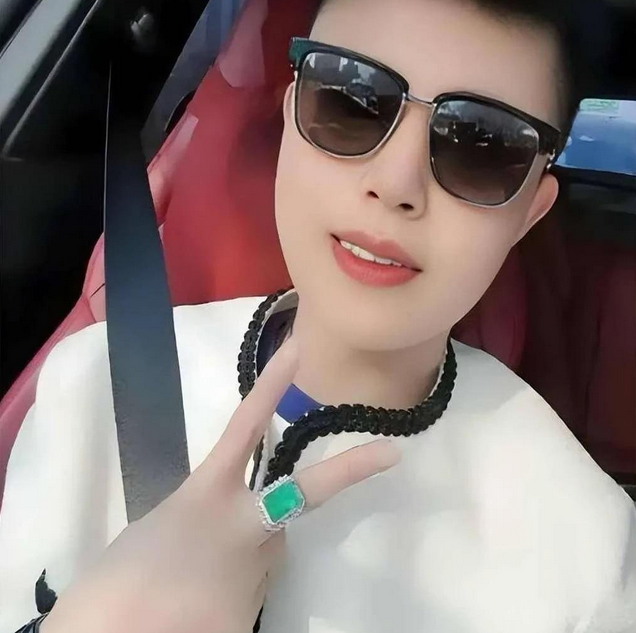 罗大美的悲剧本可以避免，但凡有朱之文一半眼界，也不至于这结局