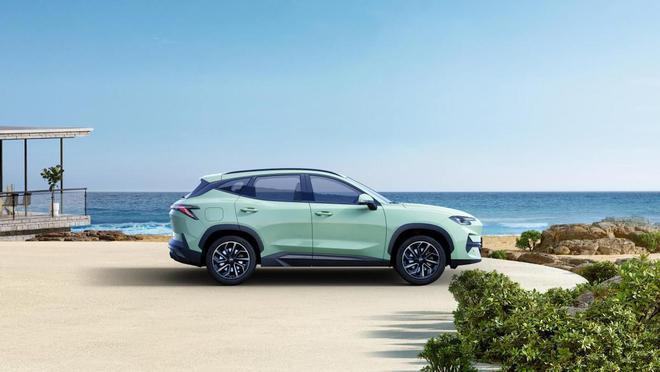 ?老百姓理想的“L6”，续航达1400公里，从13.49万降到7.99万