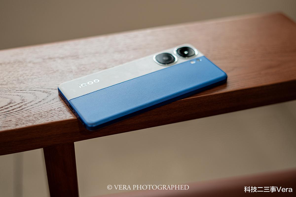 iQOO Neo9s Pro+顶配版体验:西装暴徒的全面进化