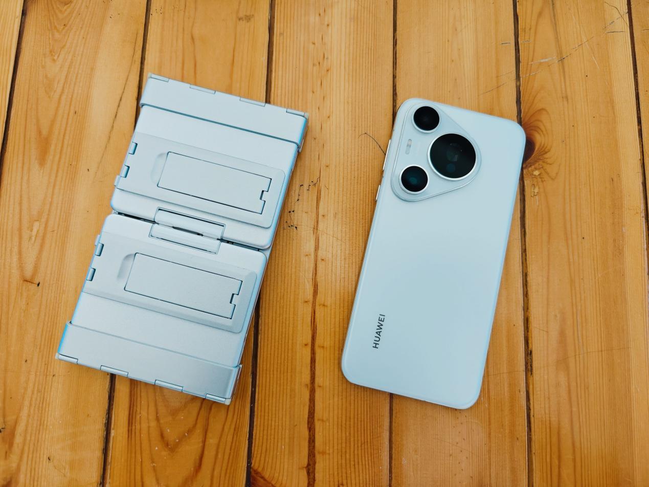 键盘也卷“三折叠”？BOW折叠蓝牙键盘，移动办公便携利器！