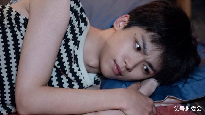 出轨绝交霸凌,连吃三瓜!内娱冷了一个月的场子,终于又热起来了