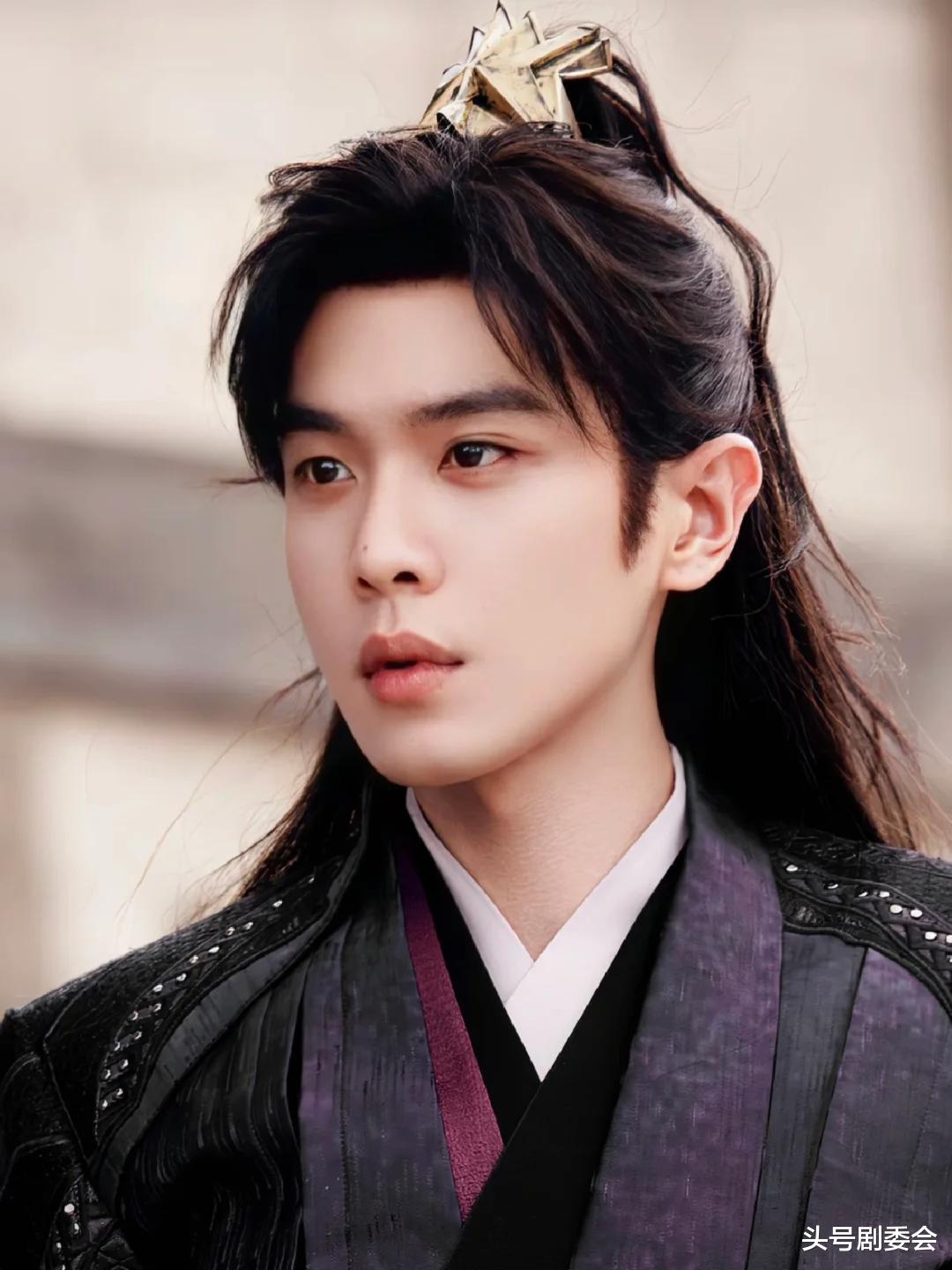 白玉兰“视帝”投票排名:张若昀倒数,李现仅第2,于适断层第一