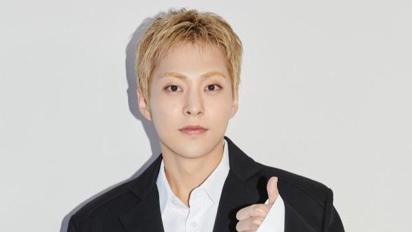 EXO秀珉封杀余波扩散，老板MC梦称对方惹错人，李秀根李茂珍罢演