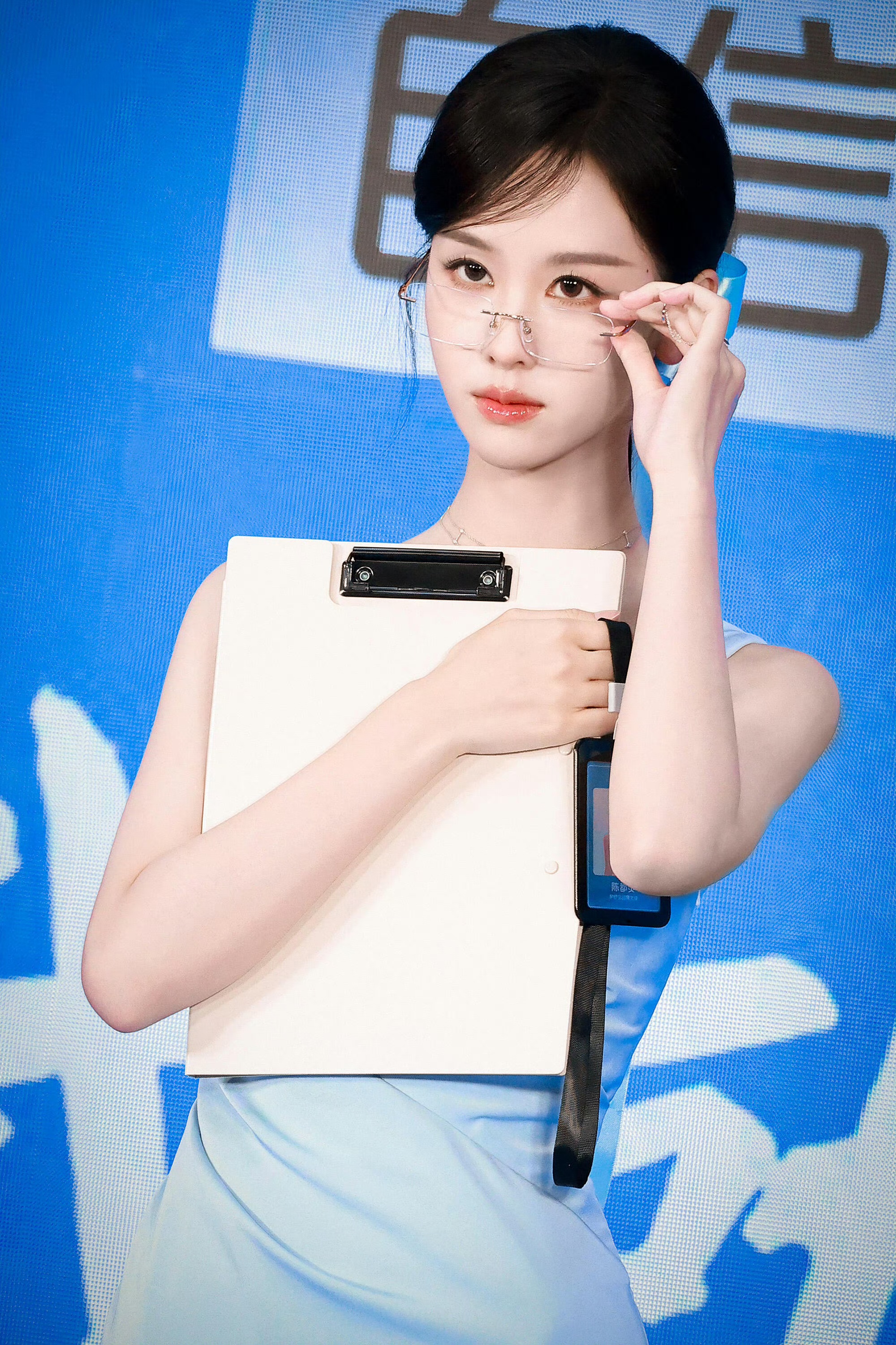 9.21娱乐瓜:白鹿 谭松韵 王一博 王俊凯 檀健次 宋威龙 成毅 张凌赫