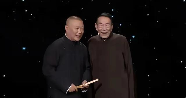 杨少华去世后，郭德纲的两个行为给冯巩上了生动一课：这叫格局！