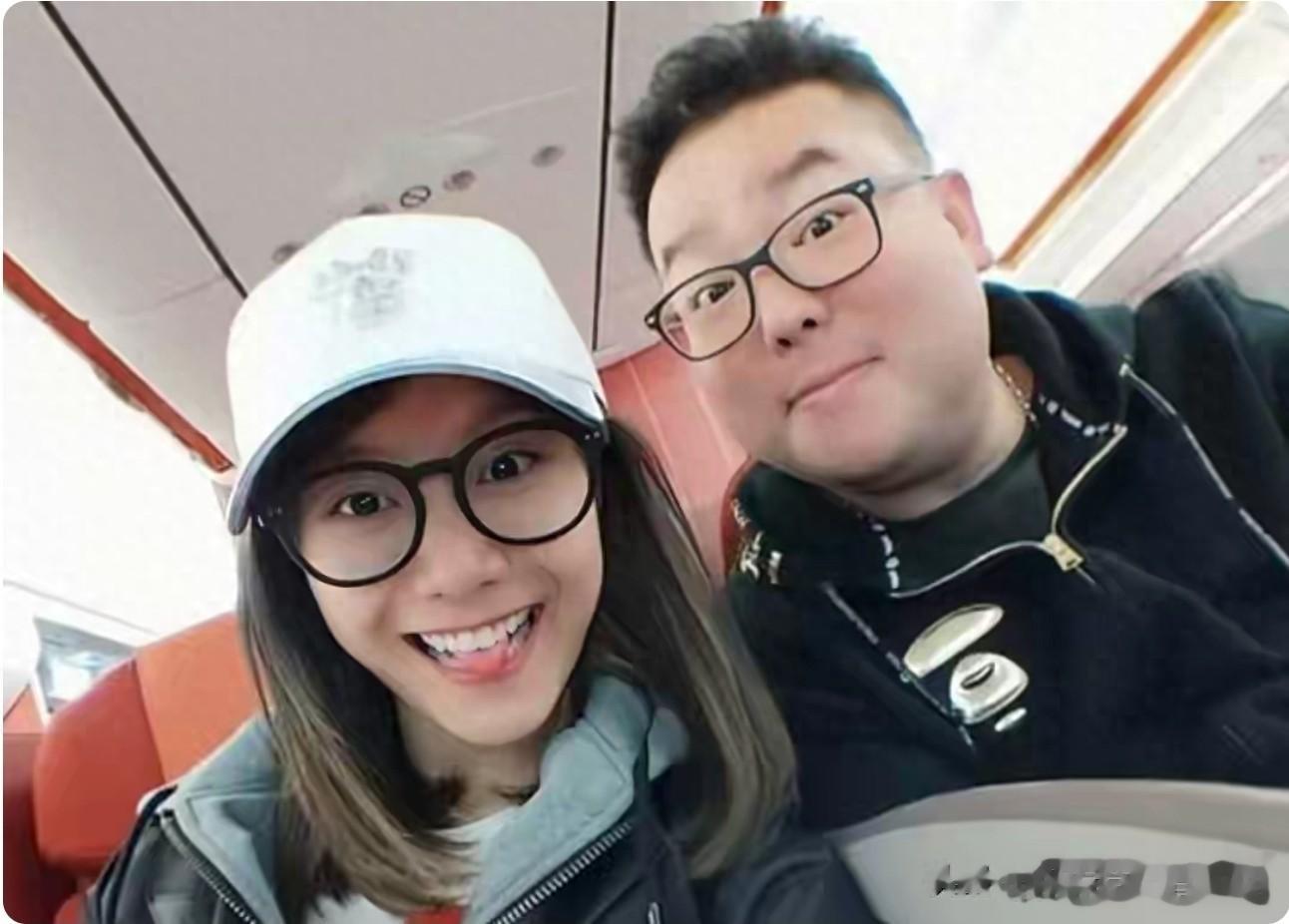 突发！香港知名男星宣布和妻子离婚，婚后不出门工作在家吃软饭