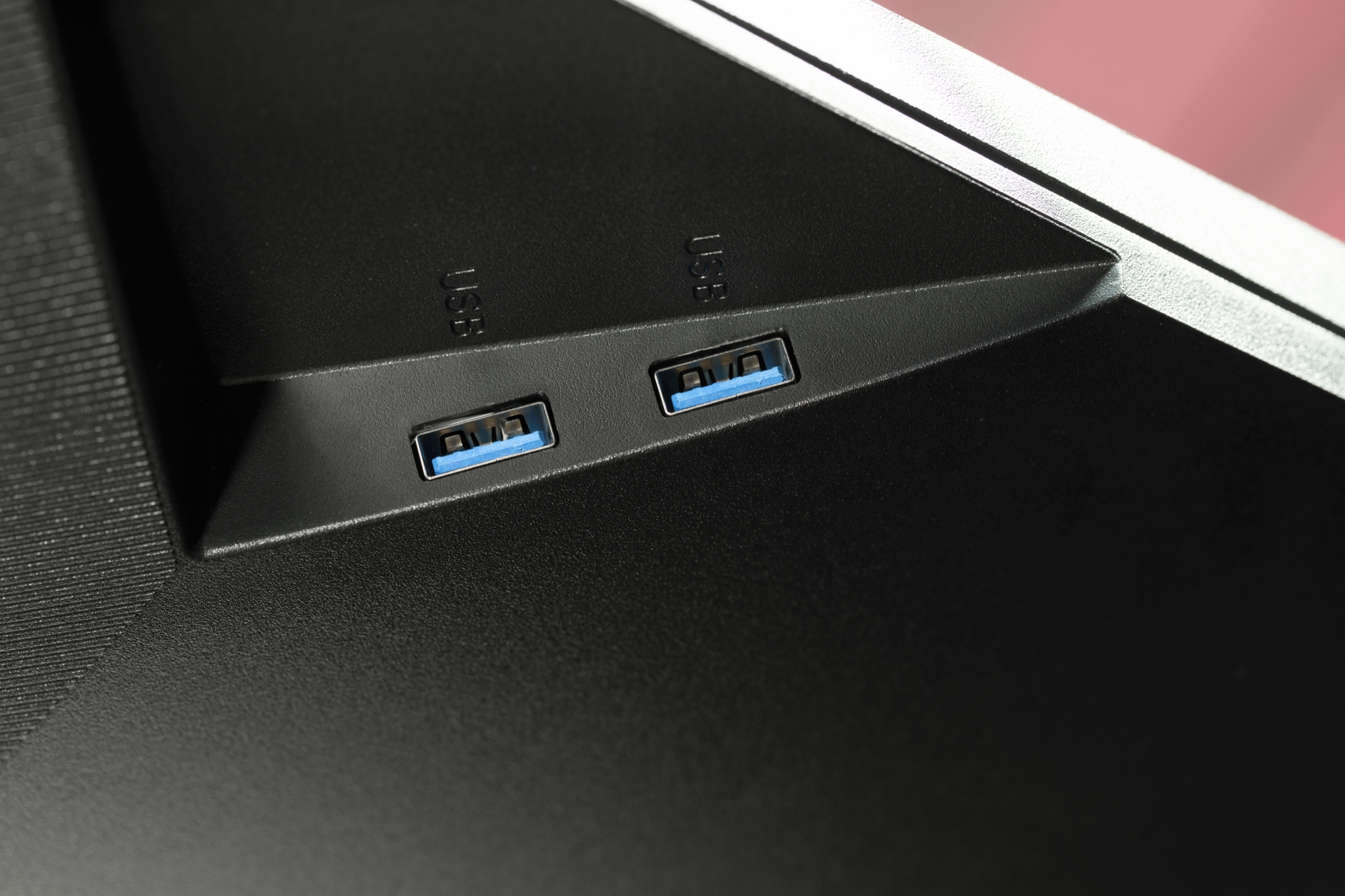 AGON AG277UX圖賞：AI賦能的高刷電競新標桿