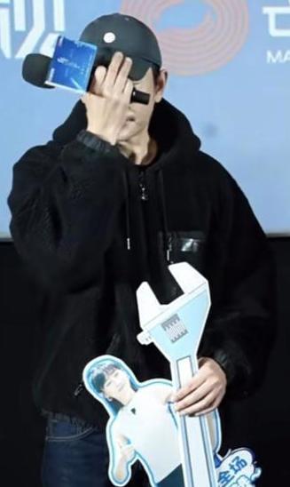 离婚传闻1个月,罗晋近况曝光,令人恶心一幕上演,任素汐也遭殃