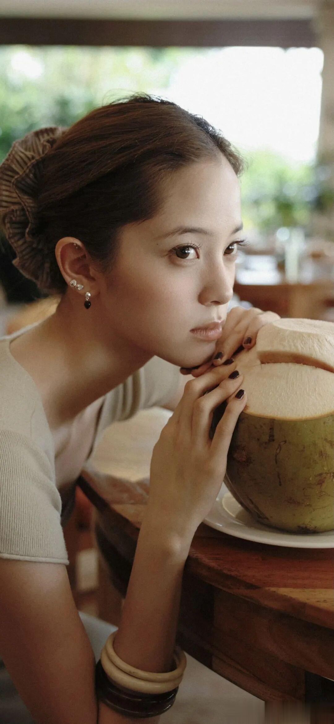 欧阳娜娜壁纸分享