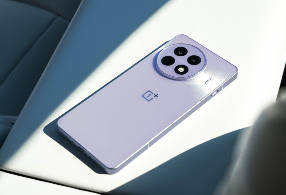 可以“閉眼買”的中端旗艦，驍龍8至尊版+6100mAh，低至2549元起