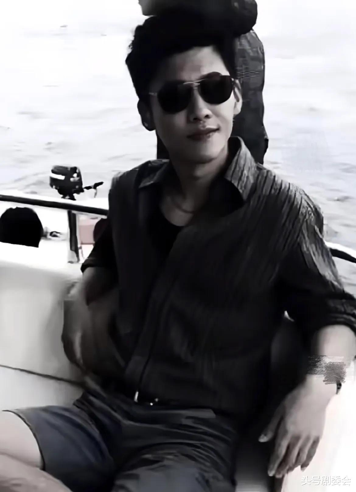 47岁王骁再破天花板:这一次,他让整个娱乐圈“沉默”了