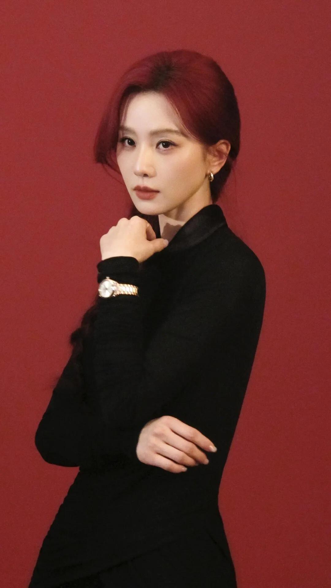 刘诗诗今日营业美照，可以换屏保了