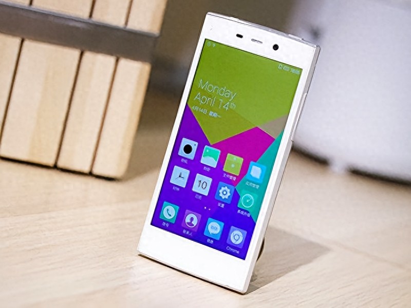 人到中年除了钱什么最重要?把问题装进一台手机,只值3秒