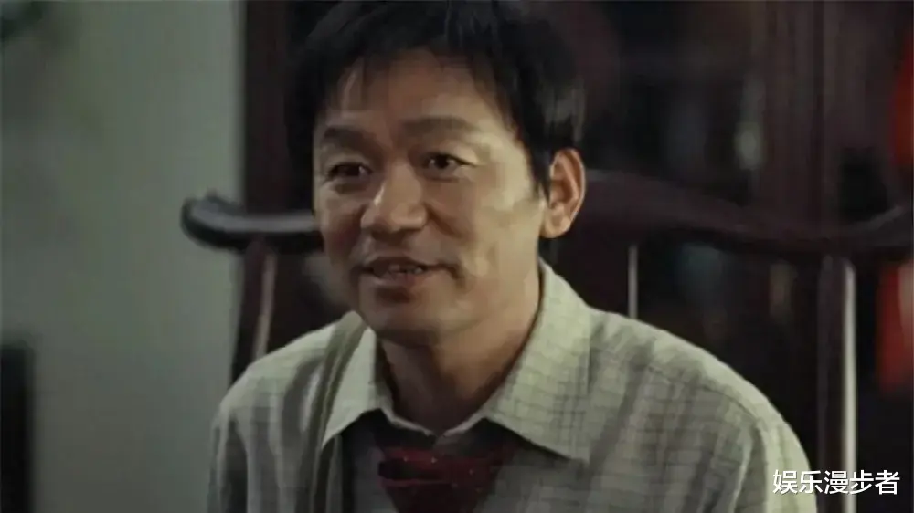 吃得越狠,演技越稳!王宝强吃汉堡,暴露了“假吃演员”的真面目