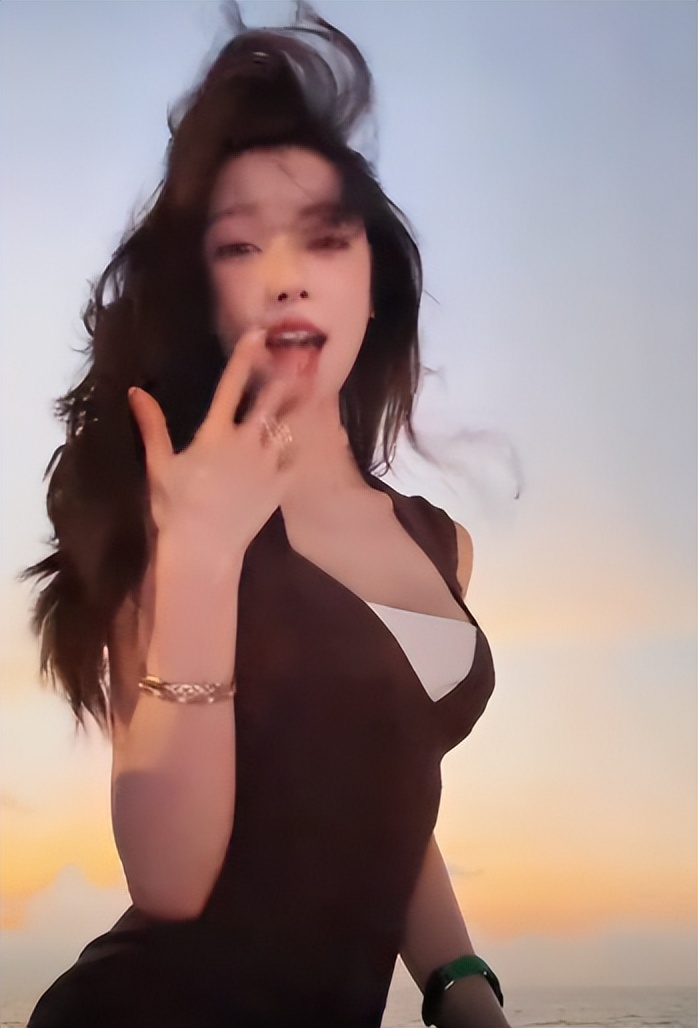 胡彦斌大方承认新恋情仅1天，令人恶心的一幕上演，汪峰也被牵连