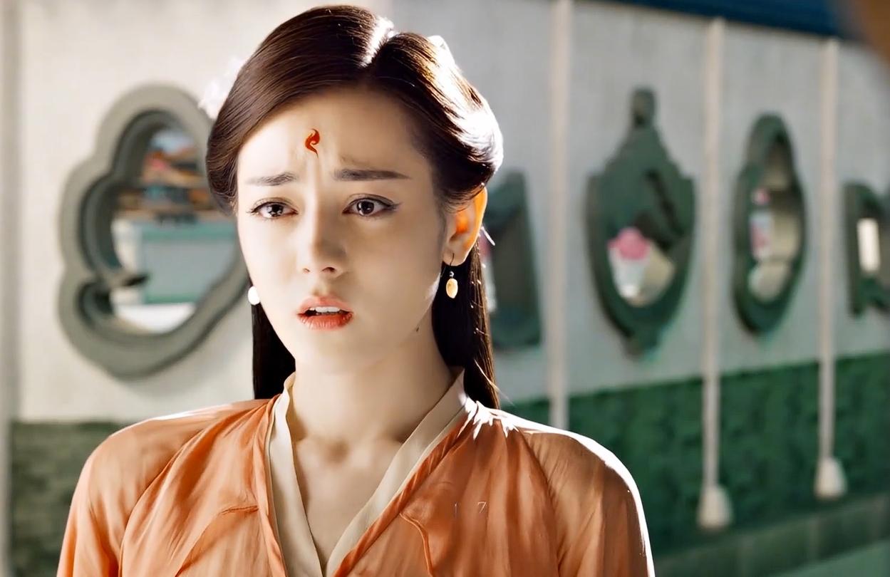 给2025年“进步最大7位女演员”排名，赵丽颖仅第2，第1实至名归