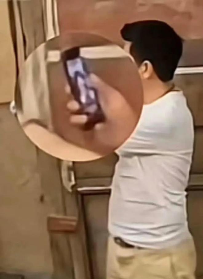 离婚才半年，杨子新欢就登堂入室！黄圣依的体面，这回真碎干净了