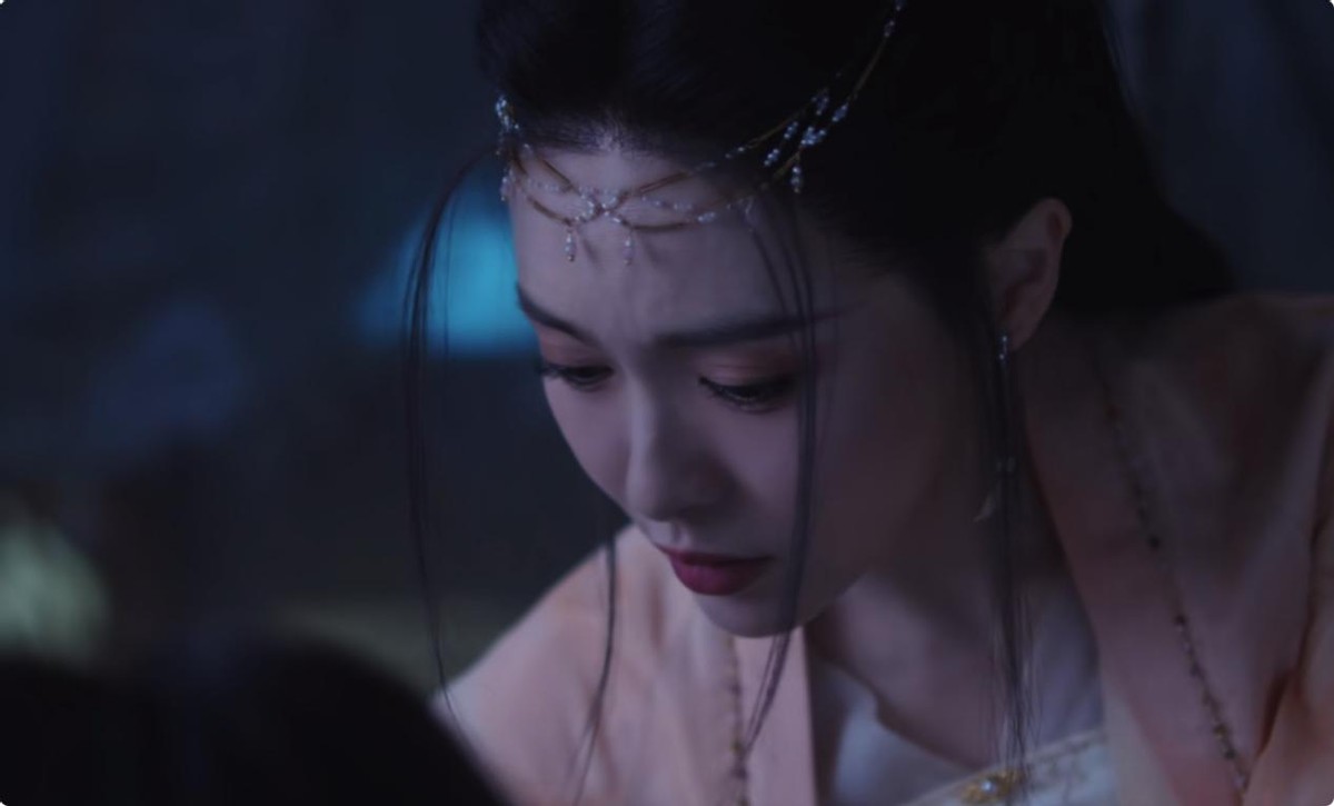 轻松拿下飙升榜第一,《念无双》口碑大爆,唐嫣抽到王炸了