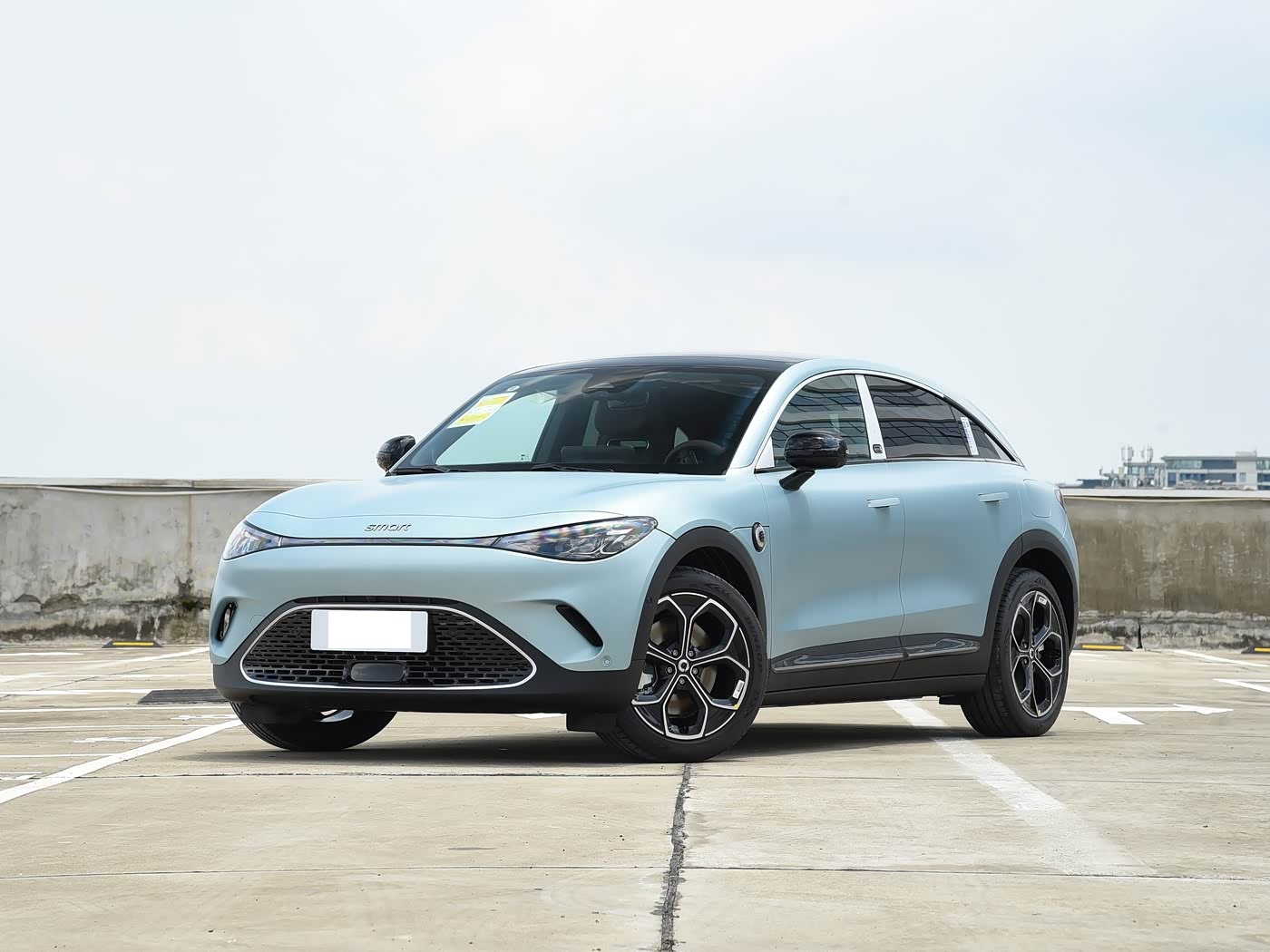 新款smart精灵#3上市！售16.49万起配置调整，轿跑车身配无框车门