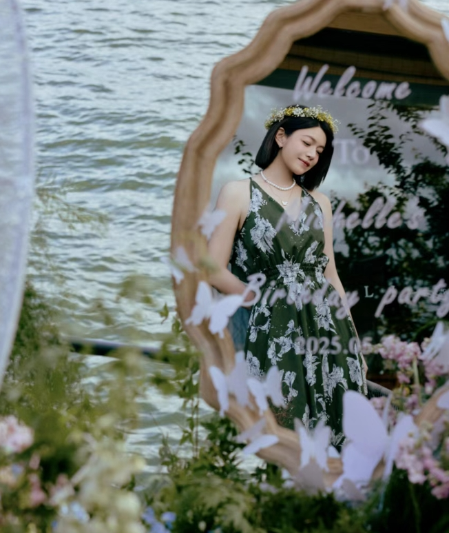 42岁陈妍希洱海庆生，儿子身高令人惊叹，陈晓与这般美好失之交臂