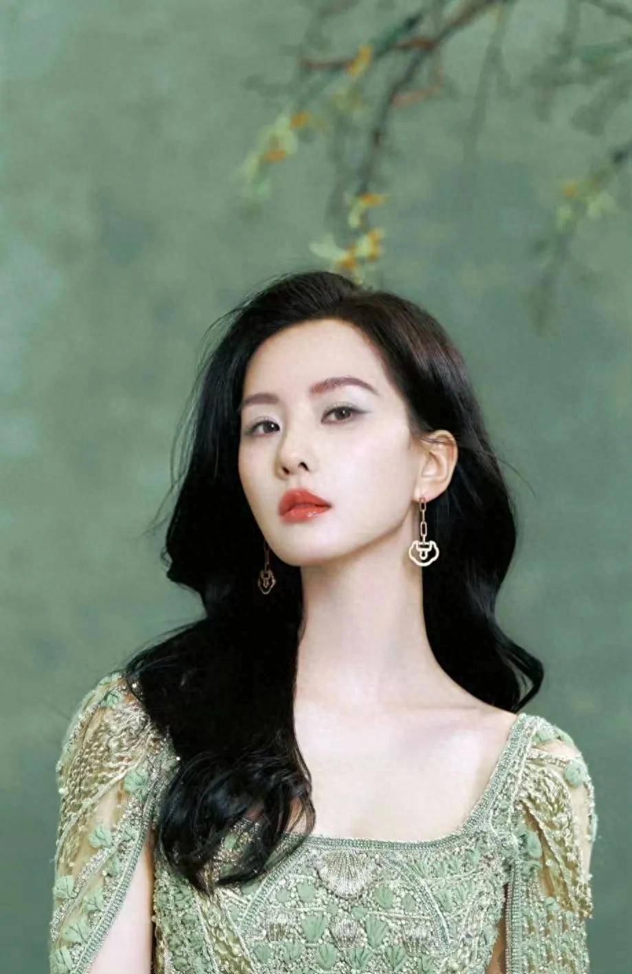 刘诗诗美的像幅画