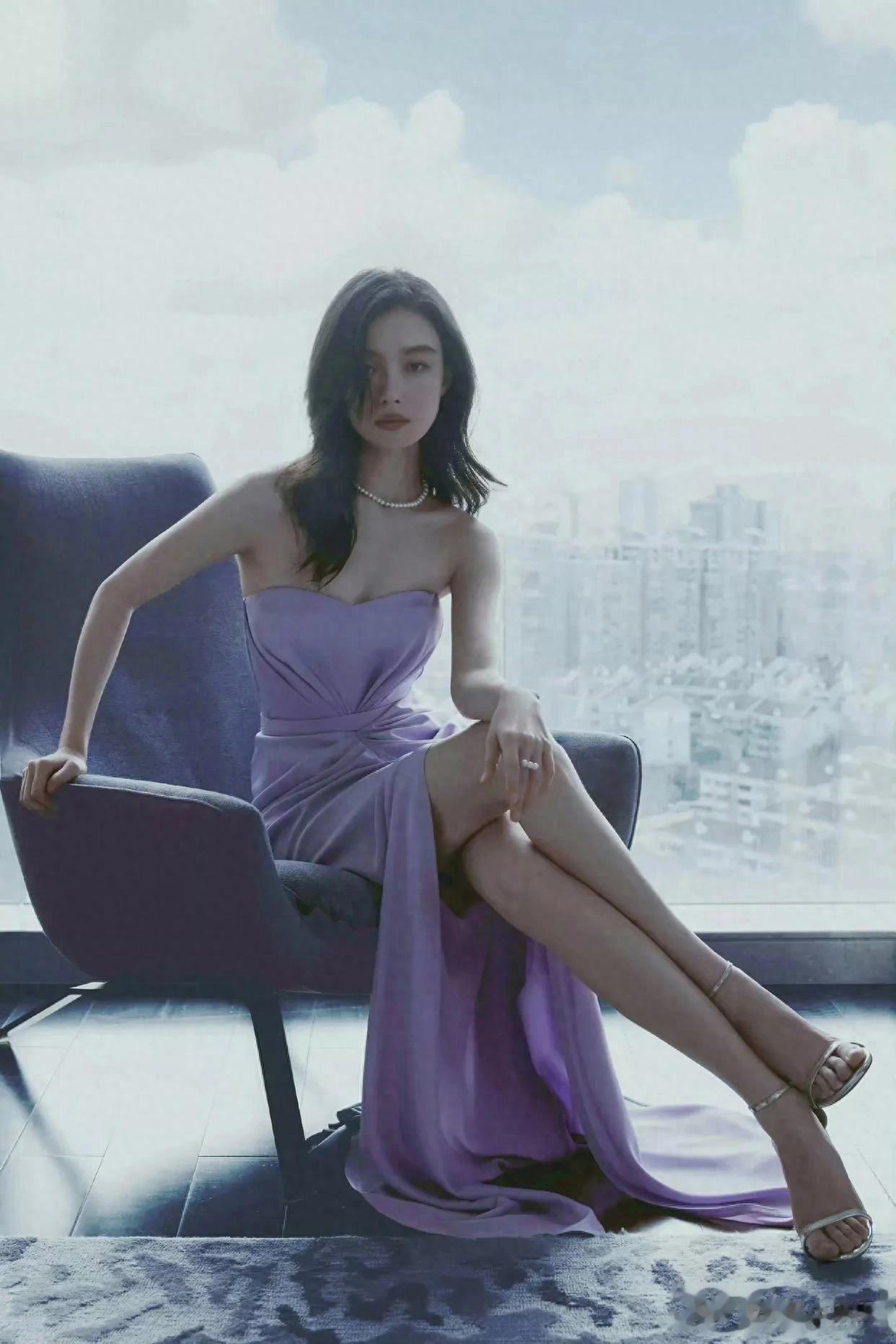 倪妮写真大片,优雅的紫衣美人