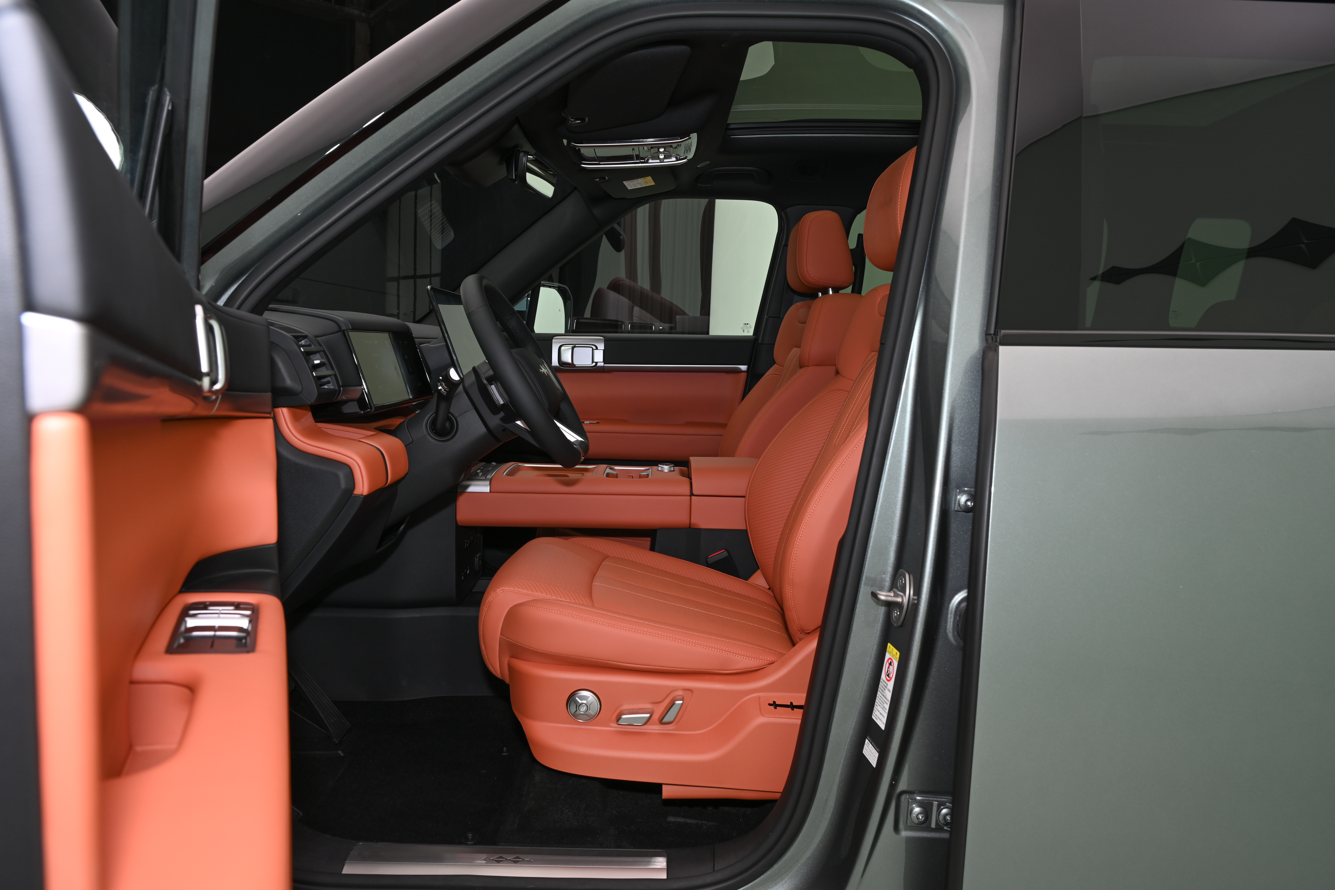 1.5T插混大五座，方程豹钛7即将上市！配激光雷达，续航1300km