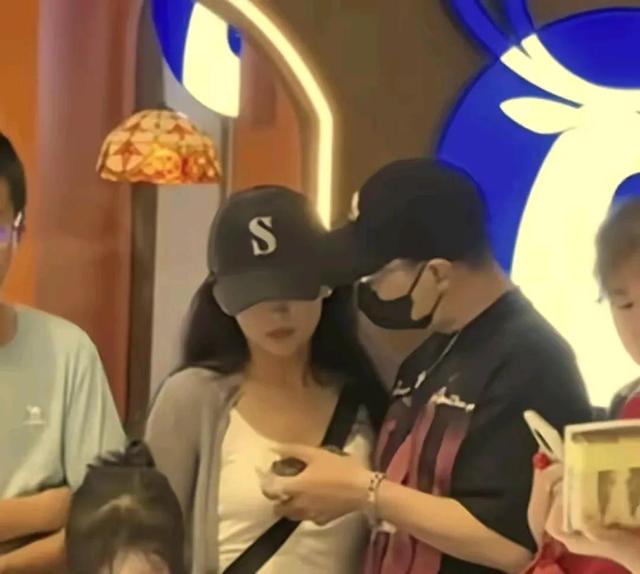 这一次,宁静的直白和嫌弃,没有给汪峰留一丝体面!