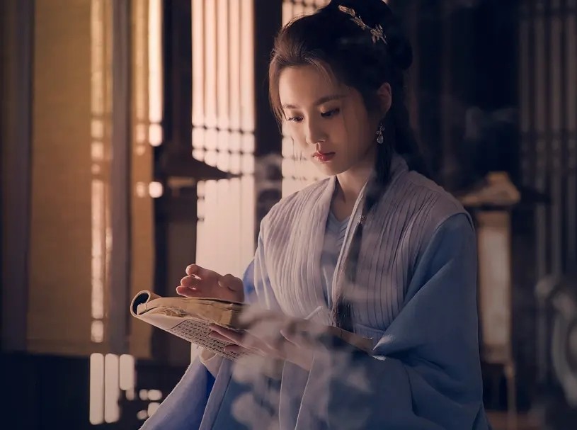 明明相貌平平，演古装却总能艳压一大片，张慧雯怎么做到的