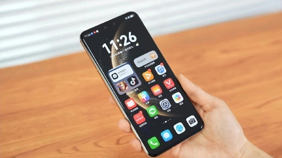 華為手機別“亂買”，2025公認“最值得”入手的3款機型，輕松用到2031年