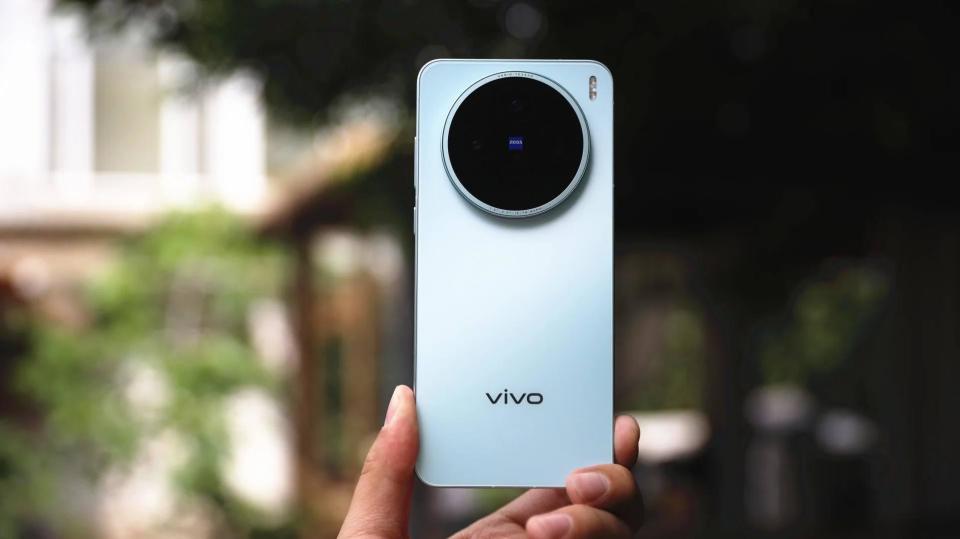 vivo終于妥協，6200mAh+100倍變焦，天璣9400+旗艦跌至新低價