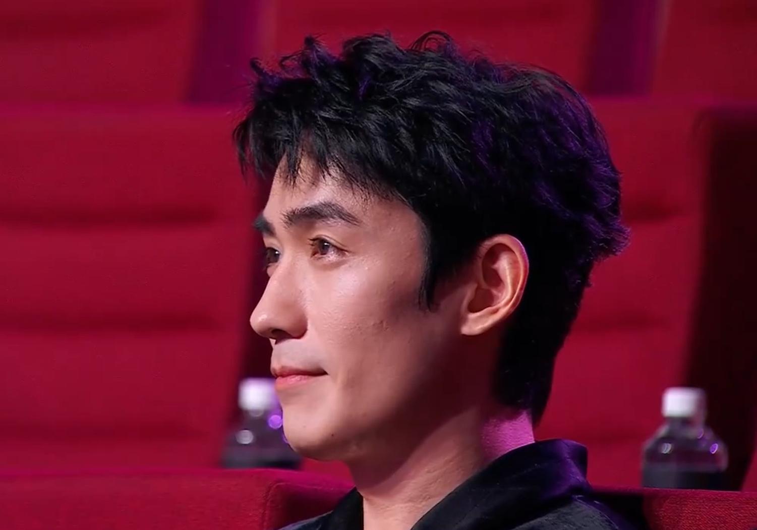 同样是影帝!把雷佳音、朱一龙、黄晓明放在一起看,差距就出来了