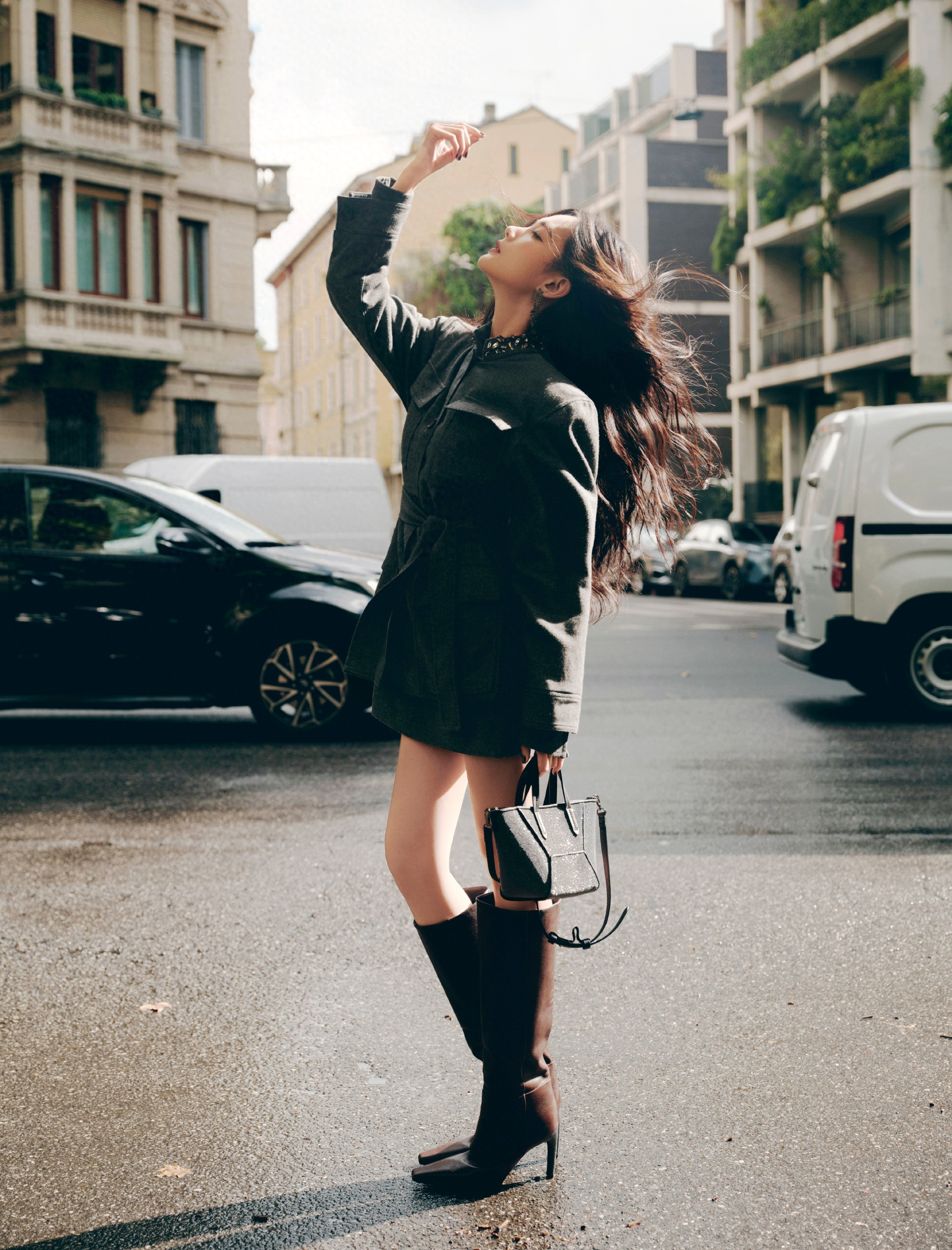 被李一桐米兰神颜暴击