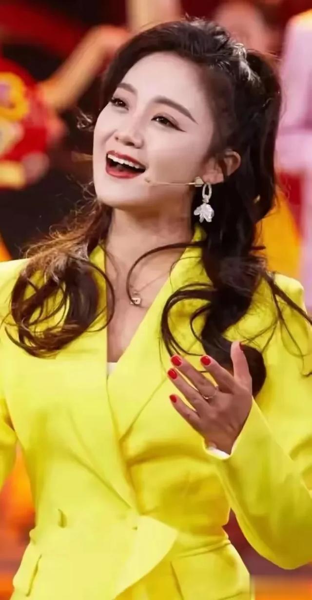 玖月奇迹王小玮惊艳众人?这穿搭绝了!