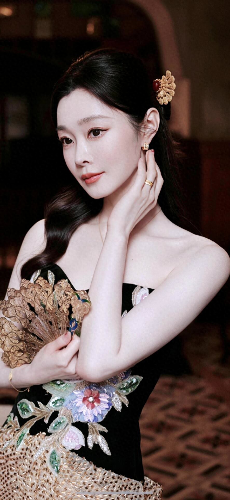 谁能拒绝宋轶这组国风造型啊