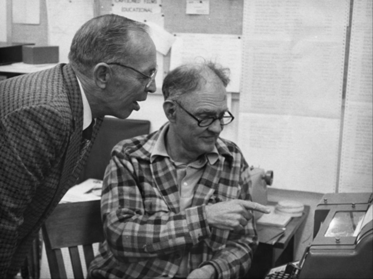 拨号上网尘封往事:当三个聋哑人,向巨头发起革命