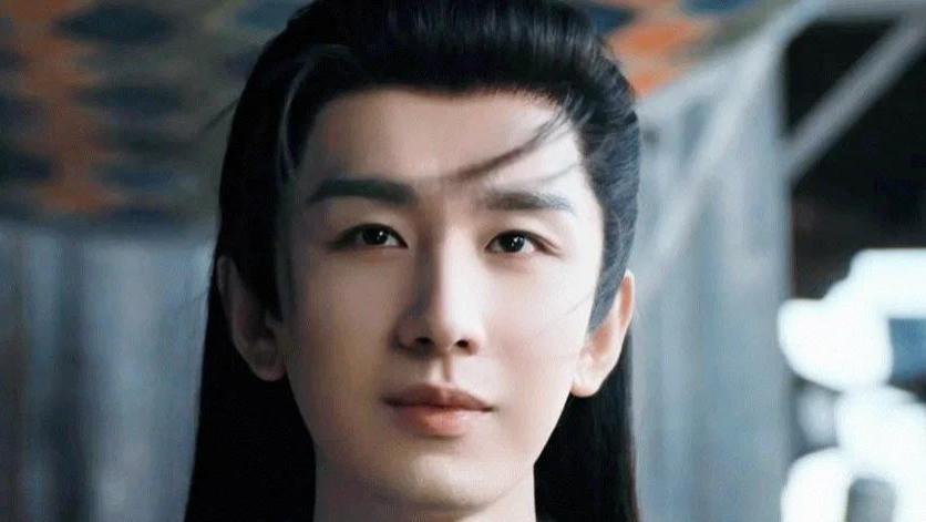 2025古装剧杀疯了！雷佳音新剧凭啥让央视又押中爆款？