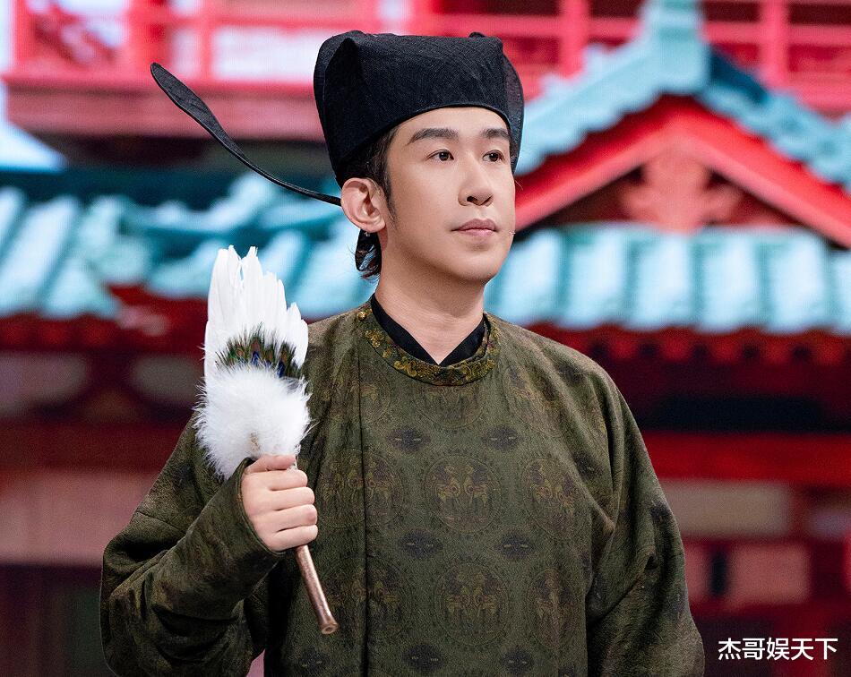 唐国强，确实违反了规则，但是却圈粉无数