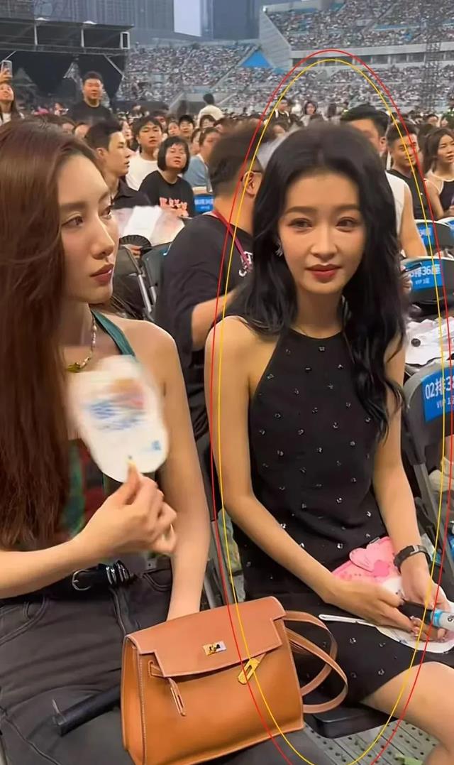 离婚两年后,孙怡和董子健的生活已经天差地别,看完莫名尴尬心酸