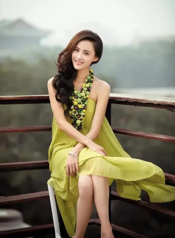 美图欣赏:张歆艺