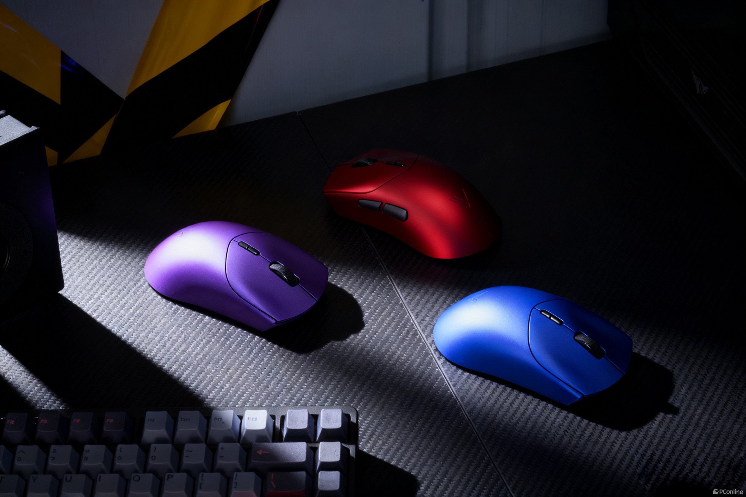 750h續航最快按鍵速度，穩若鎖定——雷柏VT7系列電競鼠標圖賞