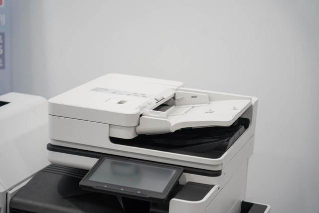 名副其實的辦公室文印中心 佳能彩色數碼復合機imageFORCE C7165評測