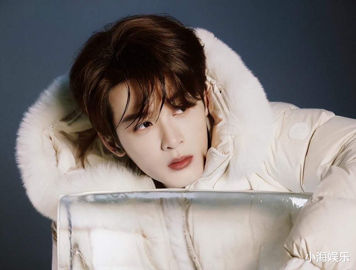 周润发杨紫琼退出MAMA颁奖，杨幂等暂停活动官宣，多家企业捐款