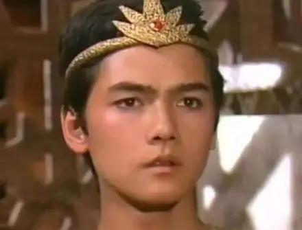 《十六岁的花季》重聚，“白雪”依然年轻，战士强显老，2人去世