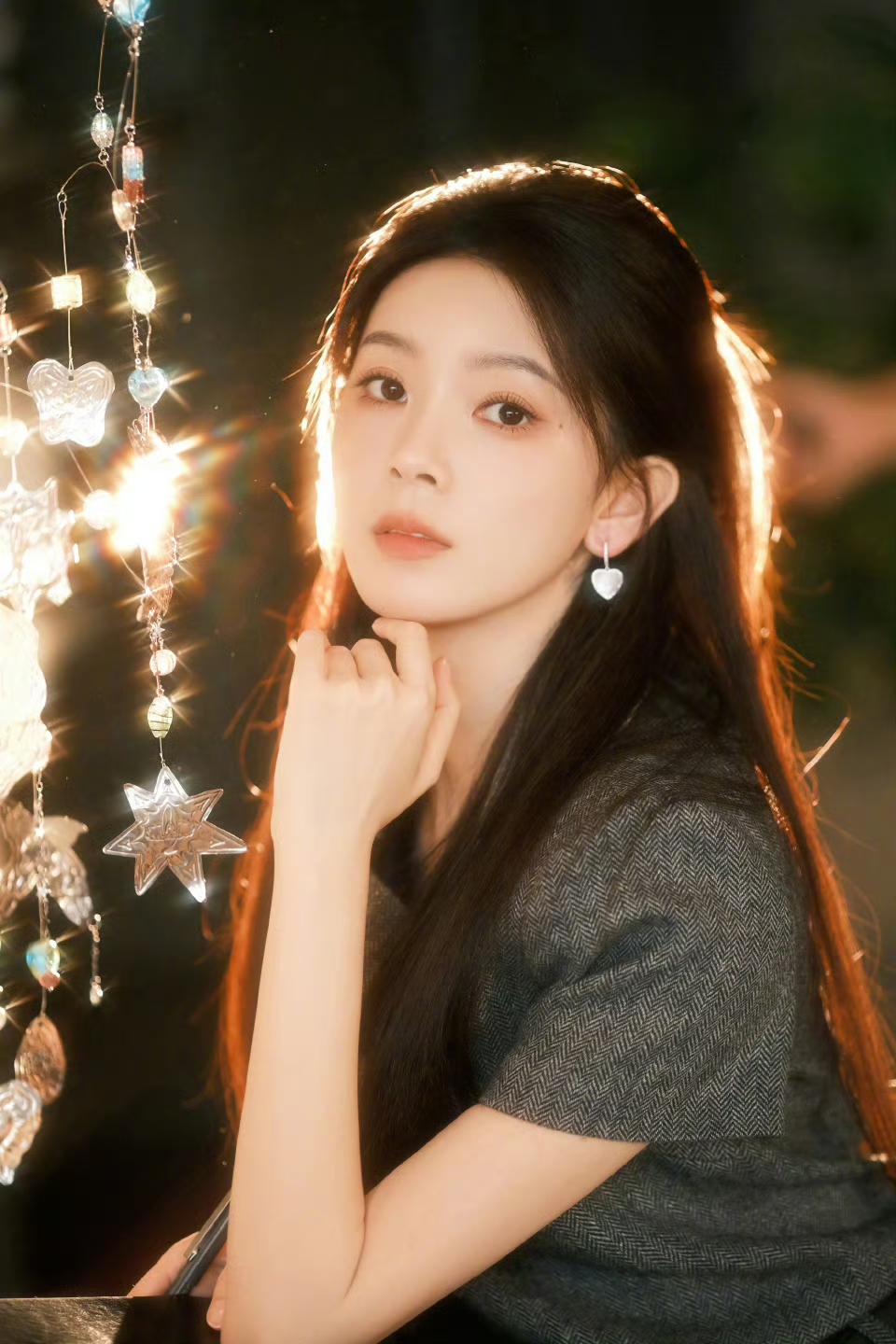 陈瑶真的美到发光，太让人喜欢了