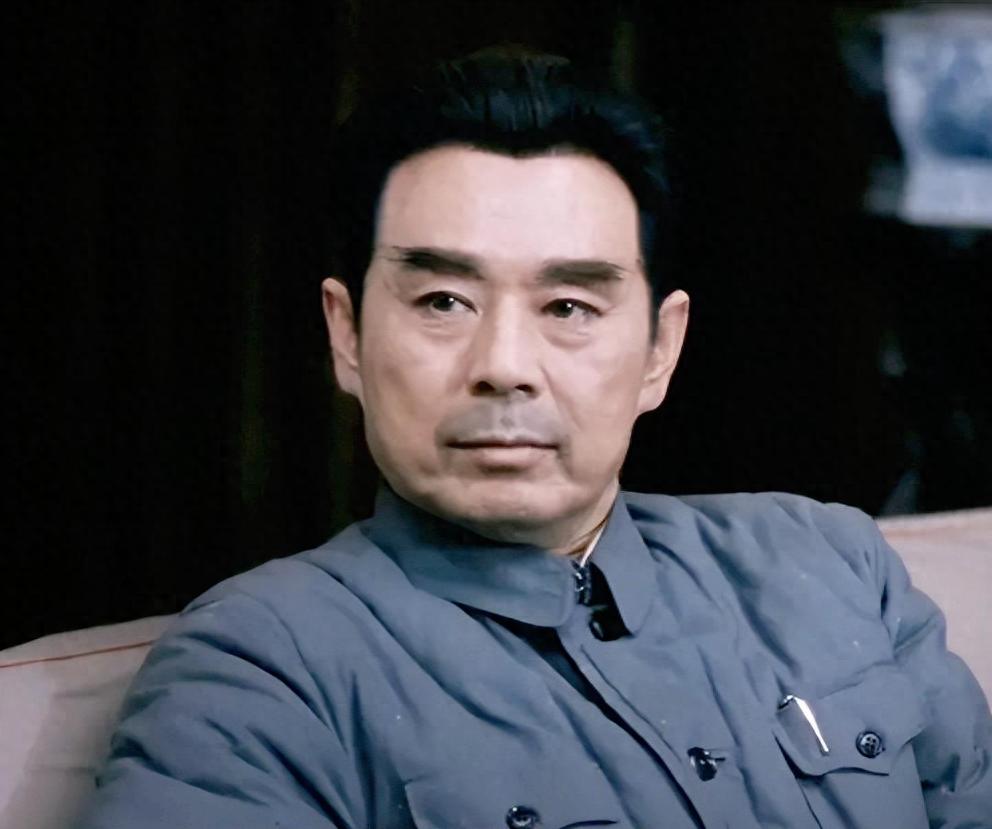 周恩来特型演员黄凯：赴美访问遭遇车祸，入院抢救3天后遗憾离世