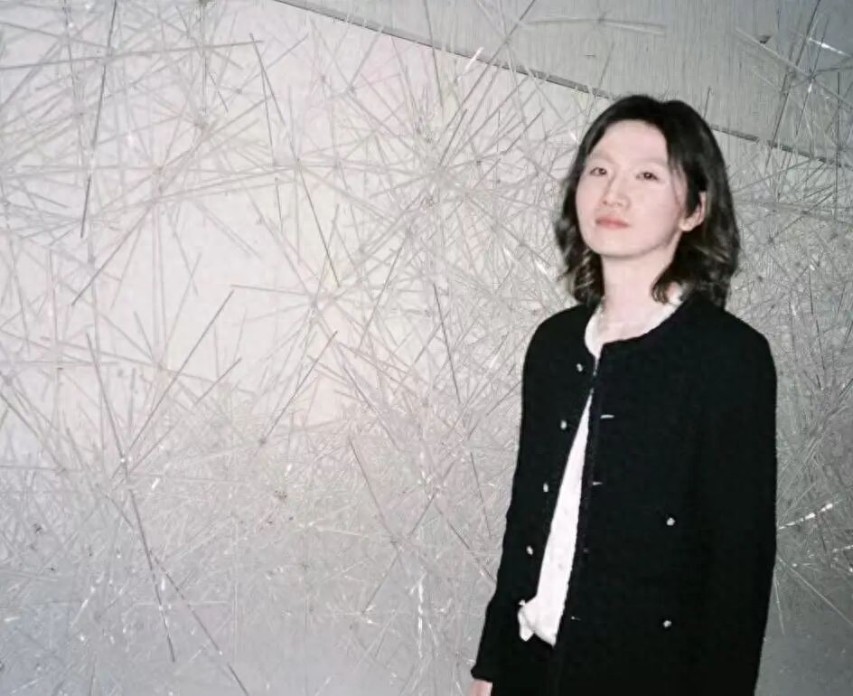 好利来大公子穿女装引炸锅！曾恋周扬青反差太大！